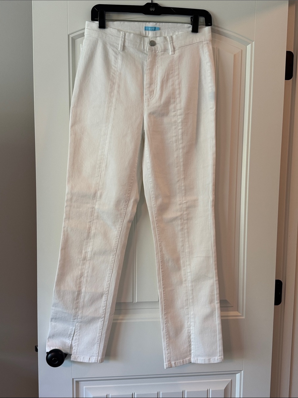 White Women's Straight-Leg Jeans